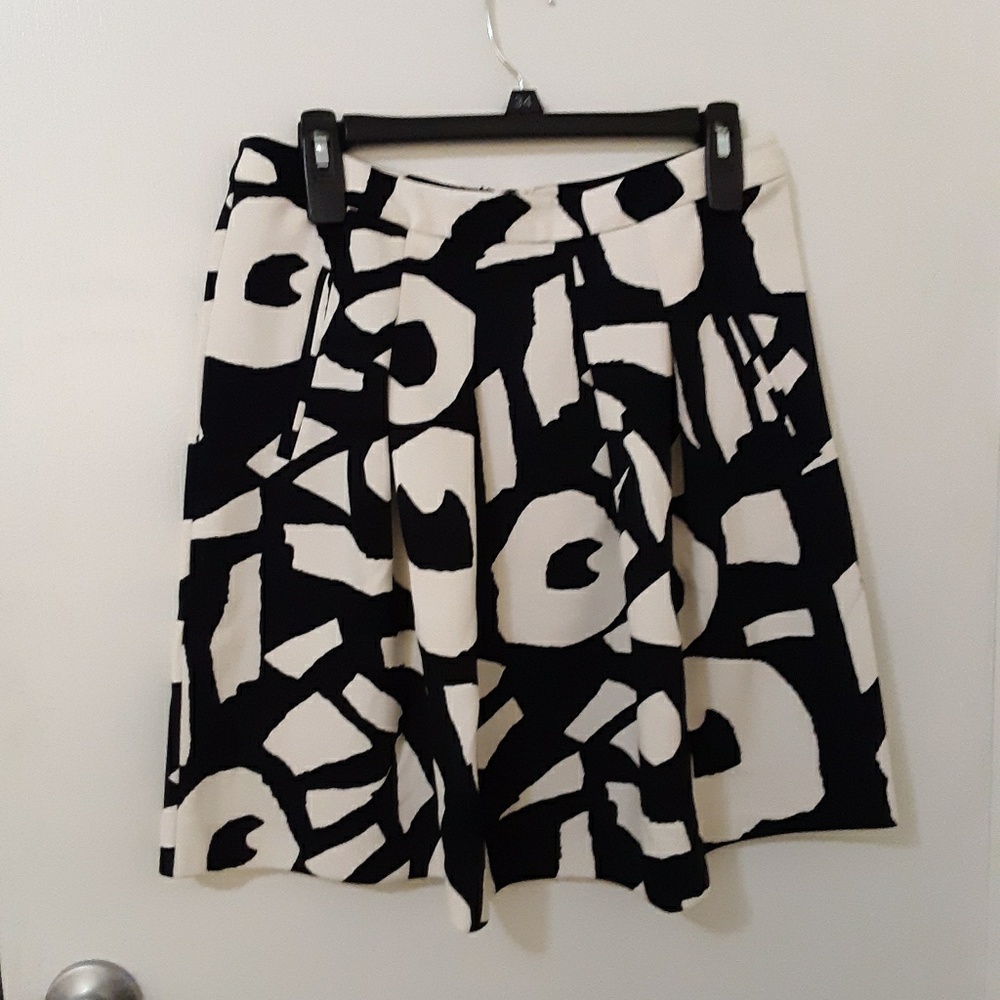 Loft kneelength skirt